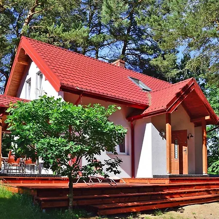 Nyaraló Near Pine Forest In Choczewo, Cleaning Included